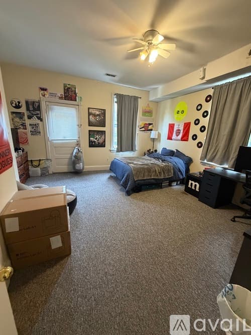 Cincinnati House: 2209 West Clifton Avenue