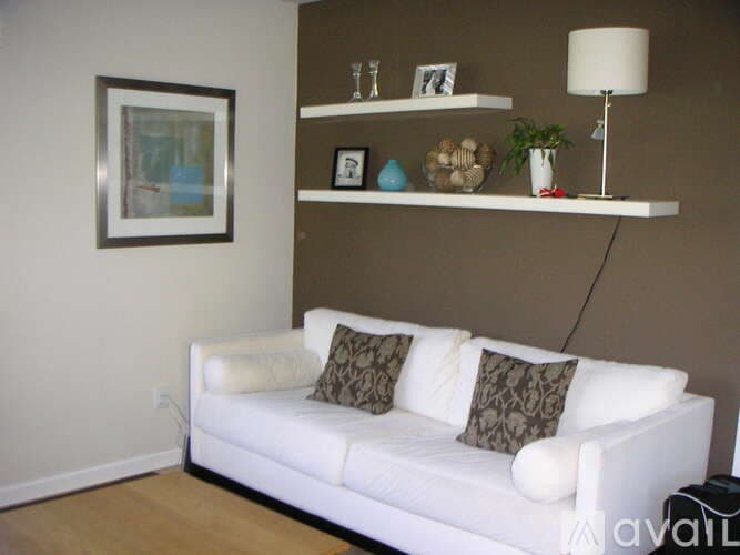 Del Rey Oaks Condo: 611 Quail Run Court