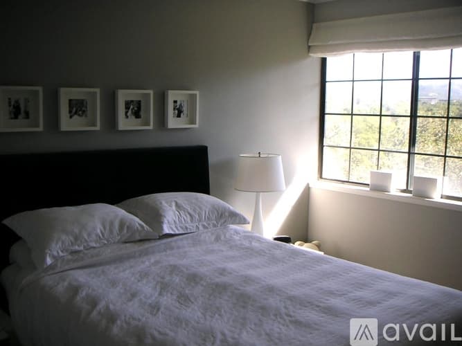 Del Rey Oaks Condo: 611 Quail Run Court