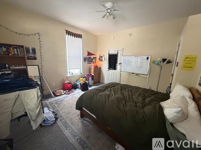 Cincinnati House: 2209 West Clifton Avenue