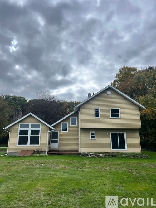 Oneonta House: 2316 New York 28