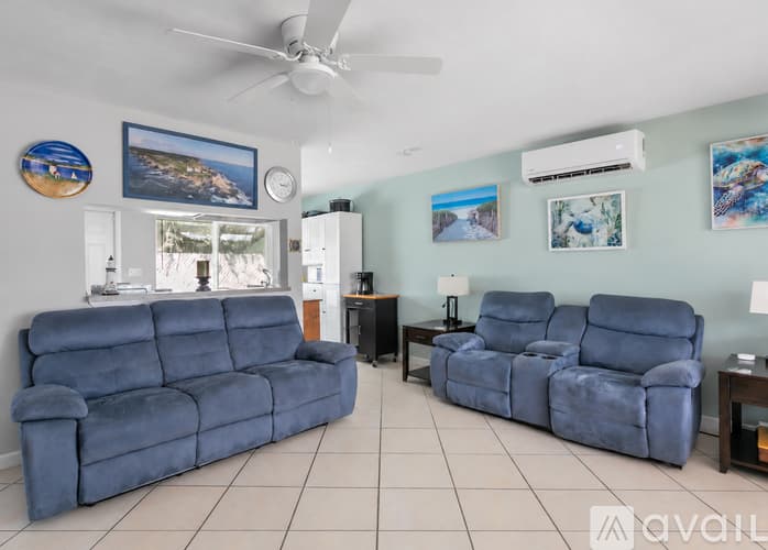 Pompano Beach Apartment: 1317 Southeast 22nd Avenue