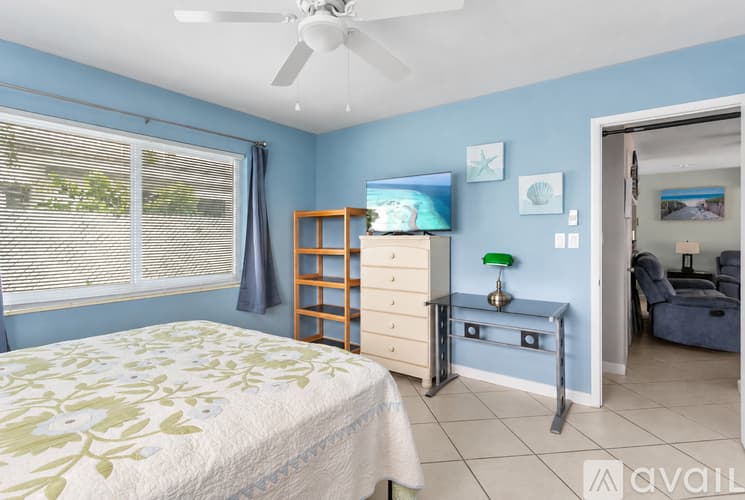 Pompano Beach Apartment: 1317 Southeast 22nd Avenue