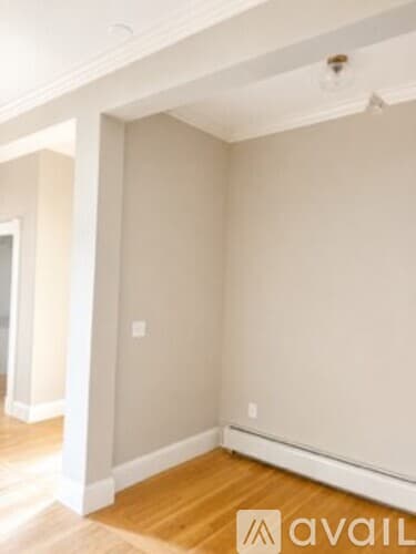 Amherst Apartment: 69 South Pleasant Street