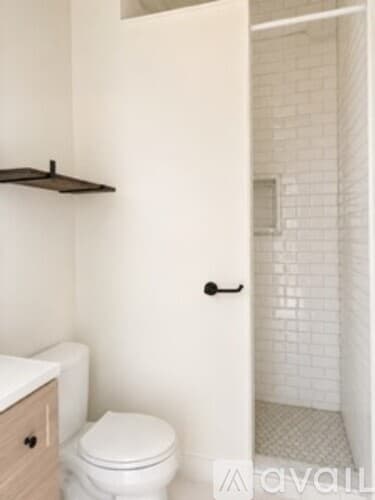 Amherst Apartment: 69 South Pleasant Street