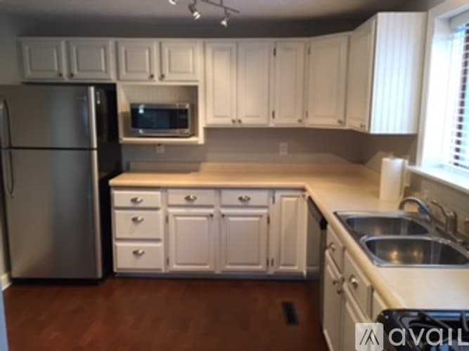Stillwater House: 518 2nd Street South