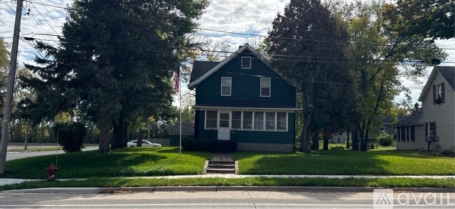 Dassel House: 340 Parker Ave E