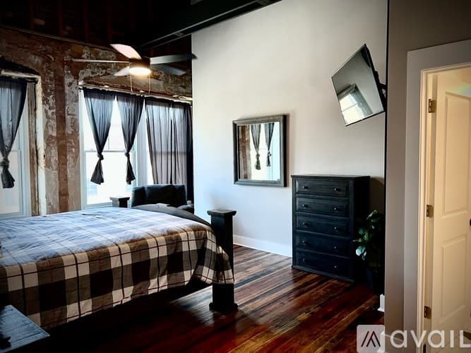 Toccoa Apartment: 26 Doyle Street