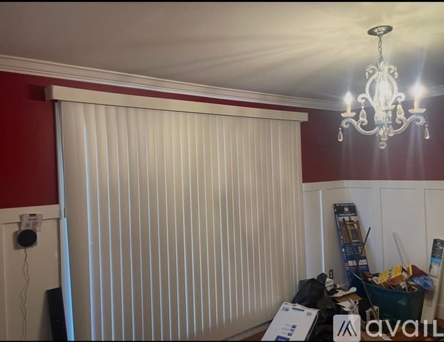Aiken House: 191 Lake Shore Dr