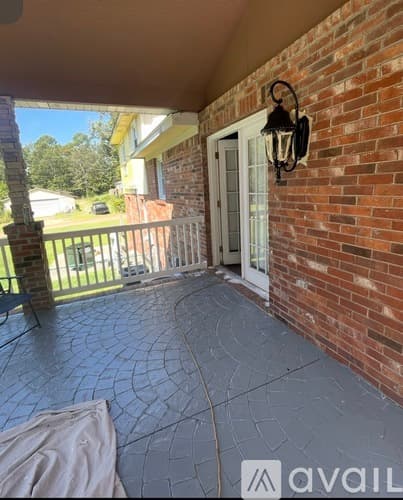 Aiken House: 191 Lake Shore Dr