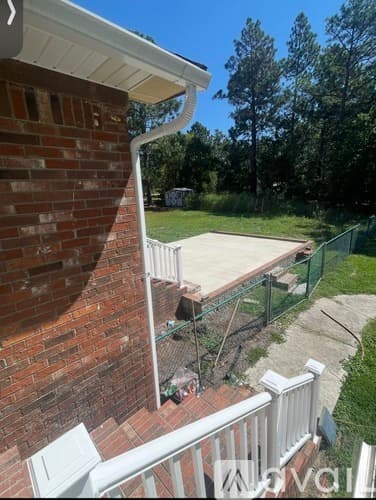 Aiken House: 191 Lake Shore Dr