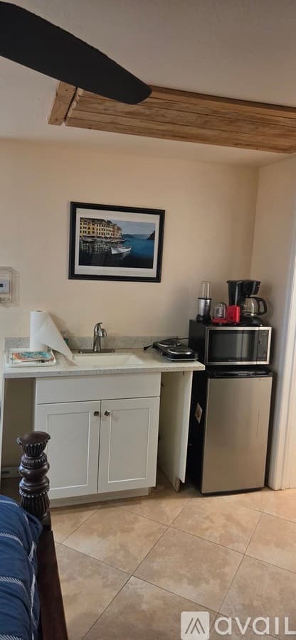 Bonita Springs Apartment: 12 1st Street