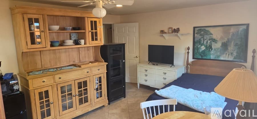 Bonita Springs Apartment: 12 1st Street