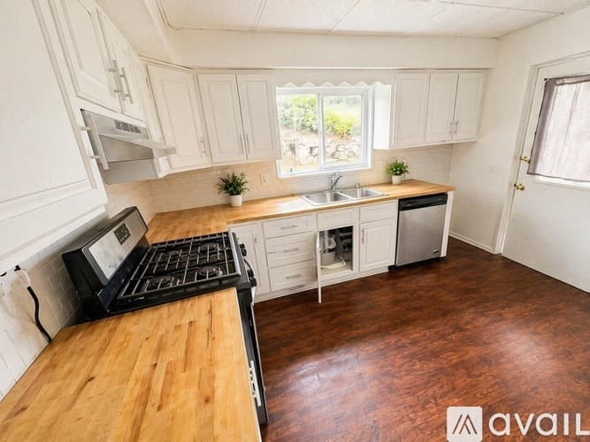 Pittsburgh House: 4229 Haldane St
