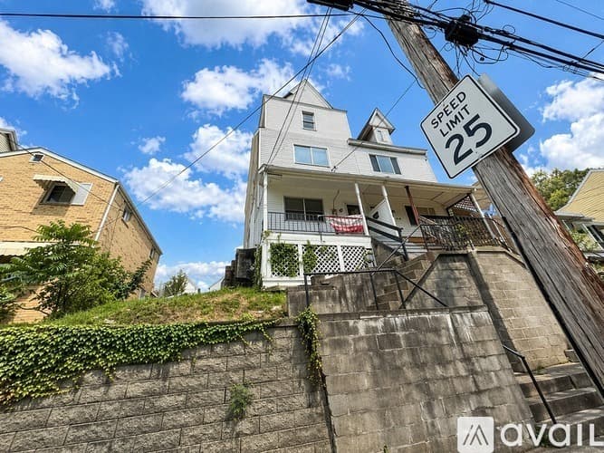 Pittsburgh House: 4229 Haldane St