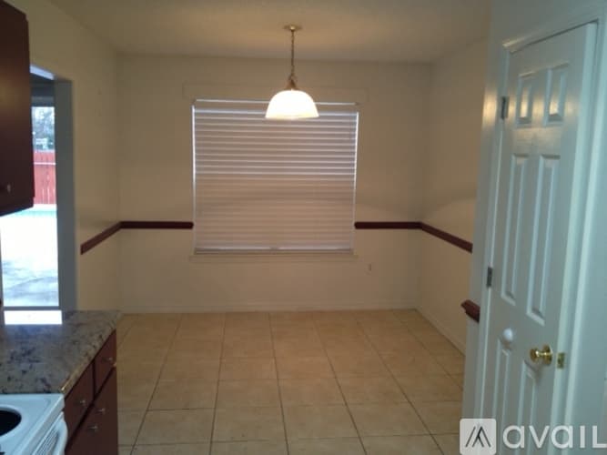 Mary Esther House: 434 Bridgewater Ct