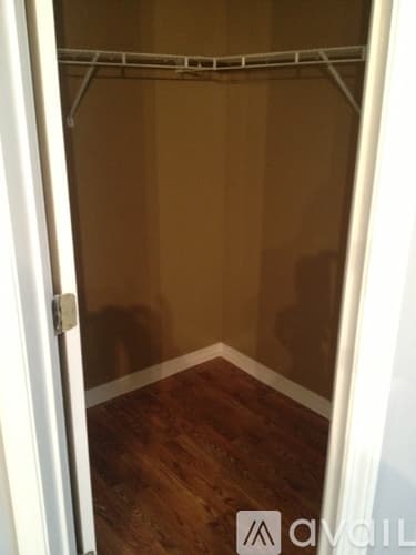 Mary Esther House: 434 Bridgewater Ct
