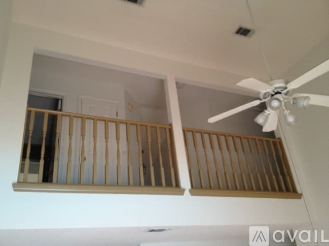 Mary Esther House: 434 Bridgewater Ct