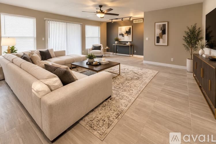 Peoria House: 8013 W Corrine Dr