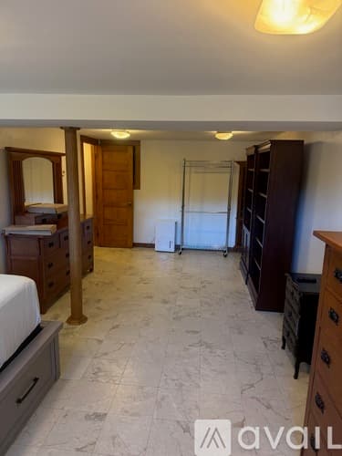 Fairfield Apartment: 94 Samp Mortar Drive