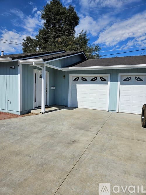 Oakdale House: 446 West J Street
