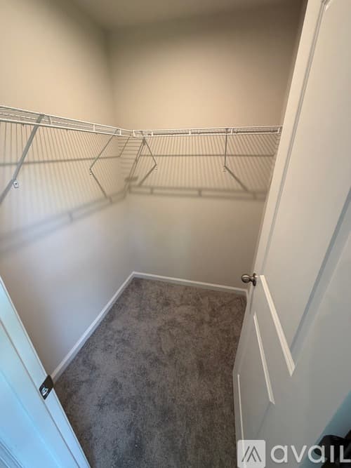 Wellford House: 2594 S Christo Ln