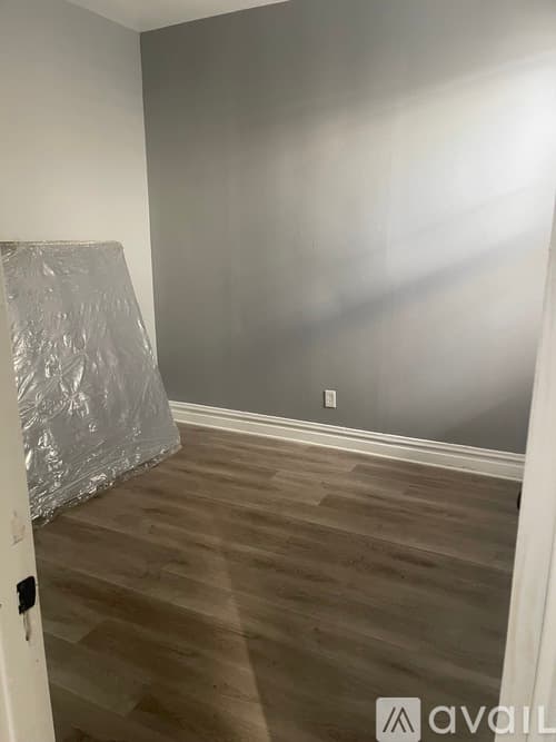 Chicago Apartment: 7525 South Normal Avenue