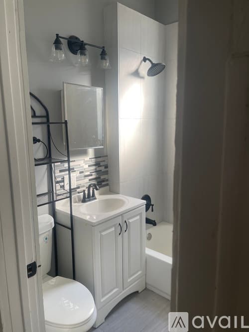 Chicago Apartment: 7525 South Normal Avenue
