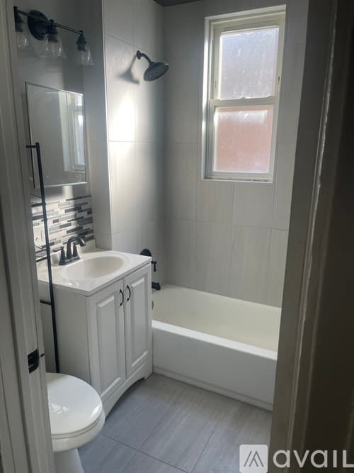 Chicago Apartment: 7525 South Normal Avenue