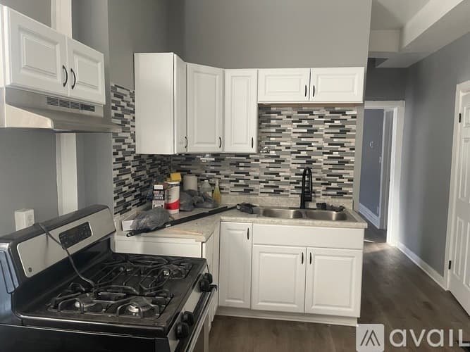 Chicago Apartment: 7525 South Normal Avenue