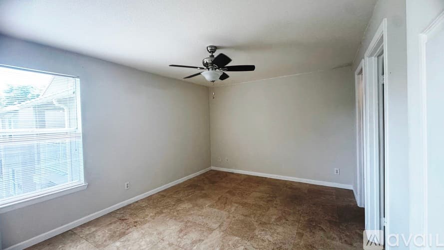 Delray Beach Apartment: 1760 Palm Cove Blvd