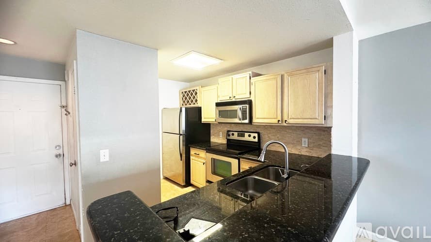 Delray Beach Apartment: 1760 Palm Cove Blvd