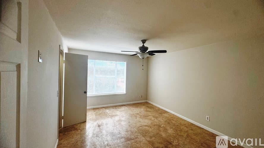 Delray Beach Apartment: 1760 Palm Cove Blvd