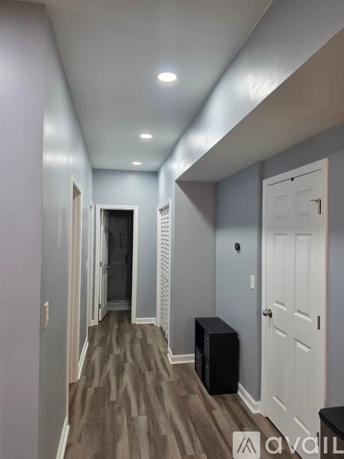 Atlanta House: 7760 Wrotham Circle