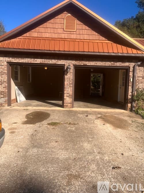Lake View House: 13405 Allison Drive