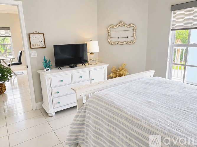 Osprey House: 293 Hidden Bay Drive