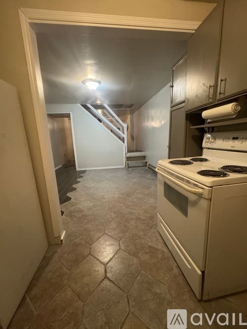 Lansford House: 15 North Walnut Street