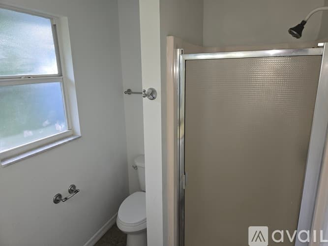 Bradenton House: 3007 40th Avenue West