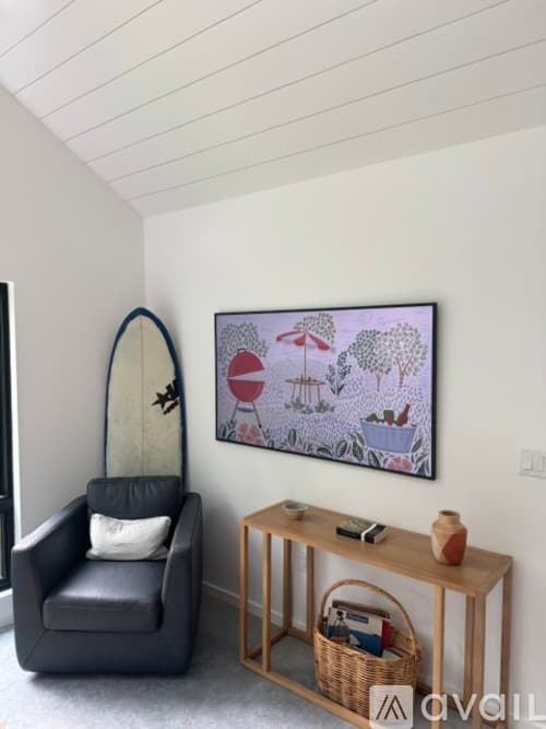 Barnstable House: 175 Pine Ridge Road