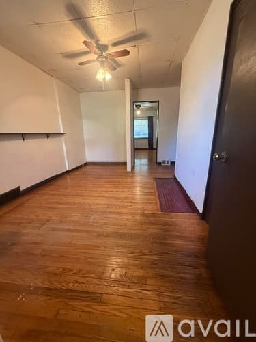 Pittsburgh Apartment: 1128 Greenfield Avenue
