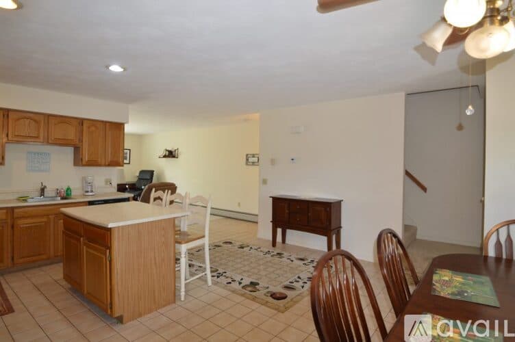 Middletown Condo: 202 Fairway Dr