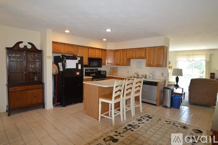 Middletown Condo: 202 Fairway Dr