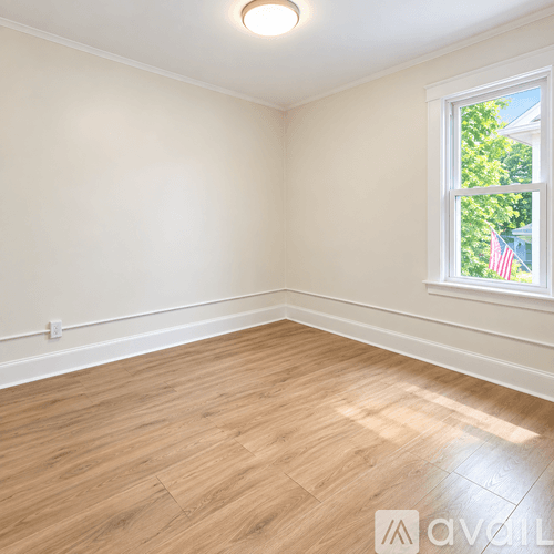 West Haven Apartment: 880 1st Avenue