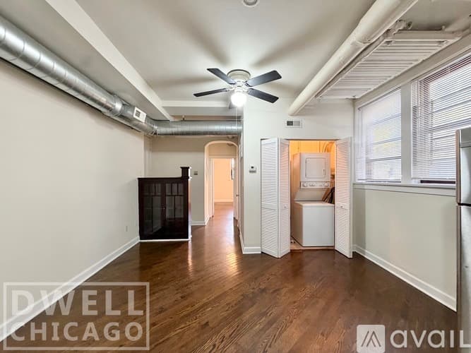 Chicago Apartment: 3323 N Lakewood Ave