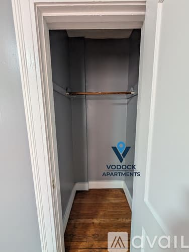 Hartford Apartment: 1052 Capitol Ave