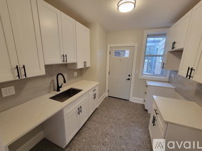 Chicago Apartment: 6414 6432 N Richmond St