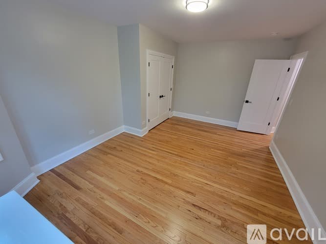 Chicago Apartment: 6414 6432 N Richmond St