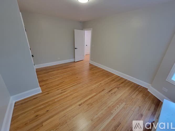 Chicago Apartment: 6414 6432 N Richmond St