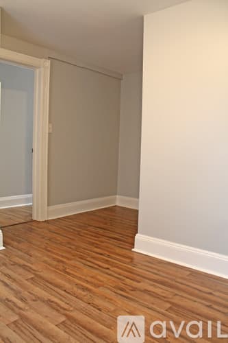 Phillipsburg House: 106 Summit Ave