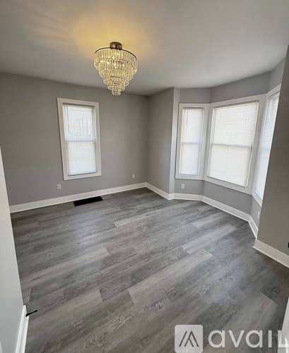 Phillipsburg House: 142 Summit Ave